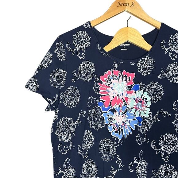 Kim Rogers Blue Short Sleeve Blouse Top Size L & Capri Shorts Size 16P 2 Piece - Picture 2 of 13